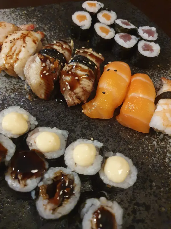 Yifan sushi — foto 4