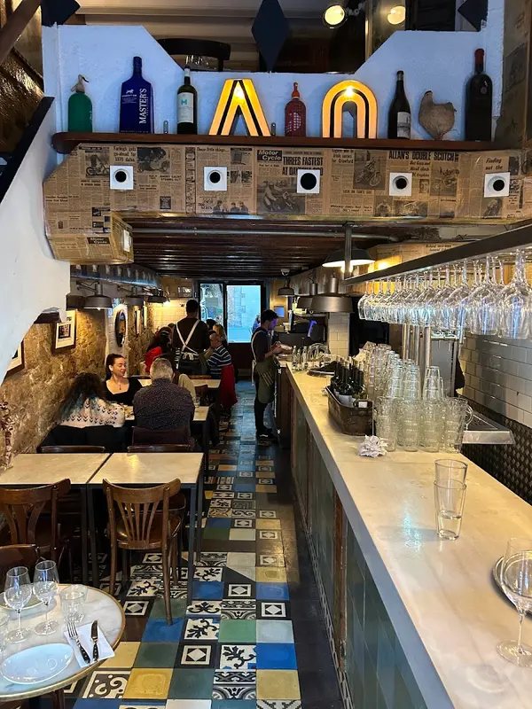 Restaurant Tantarantana