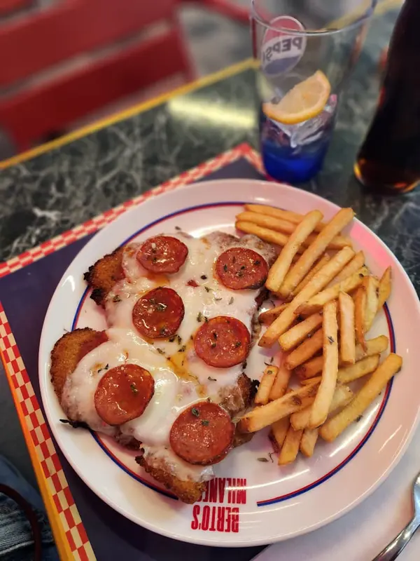 Berto's Milanesa SOM Multiespai — foto 5