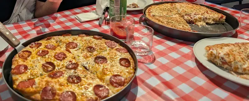 Chicago's Pizza Factory — foto 4