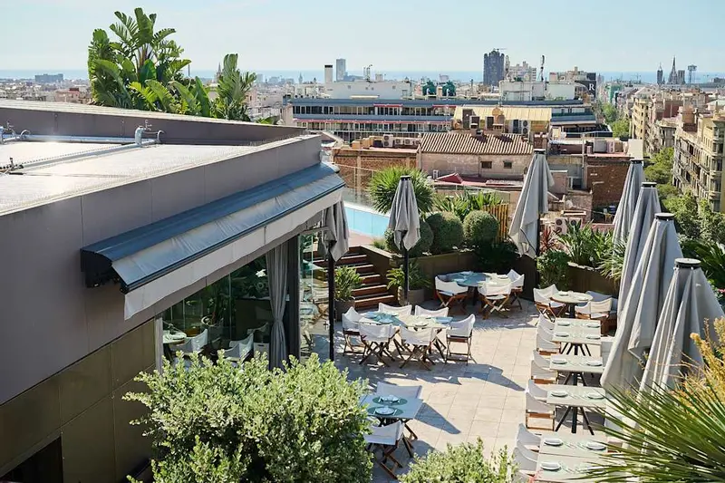 MOOD Rooftop Bar - Hotel The One — foto 2