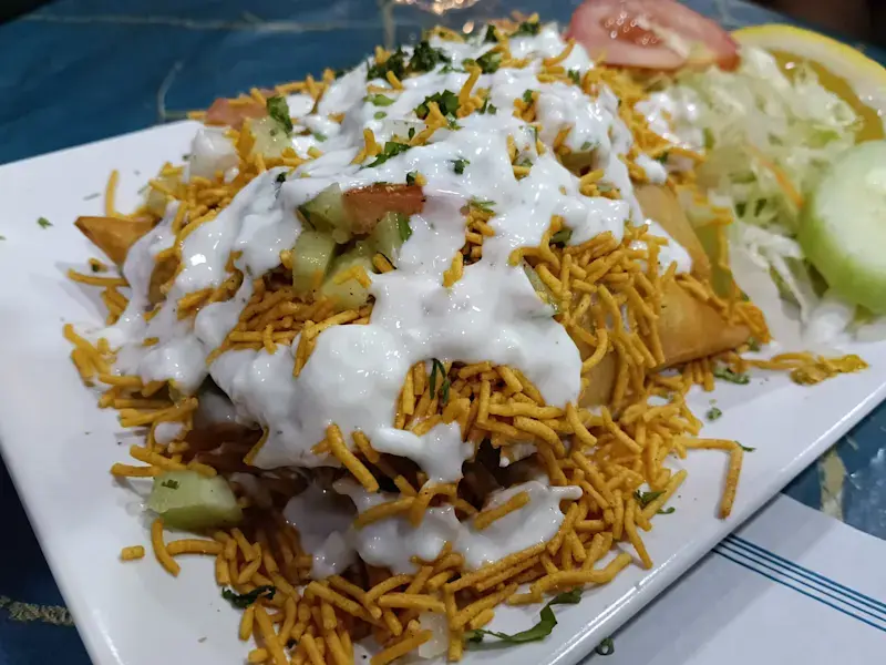 Samosa chat