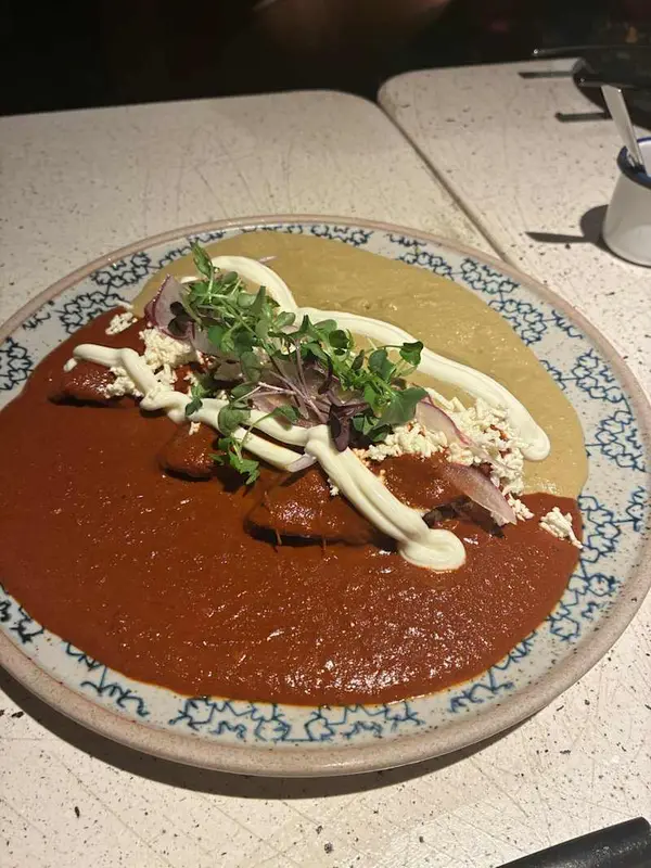 Enchiladas divorciadas ligeramente picante