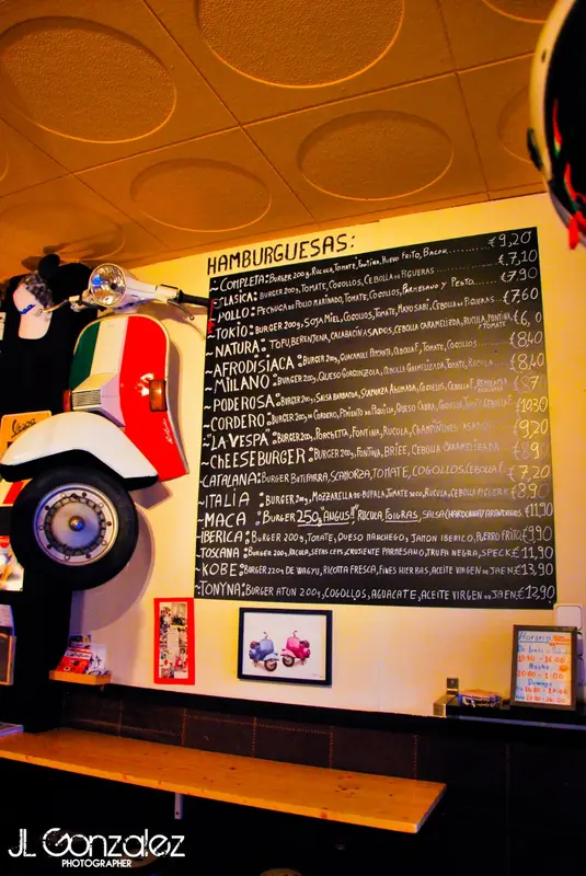 La Vespa Burguer Bar — foto 5