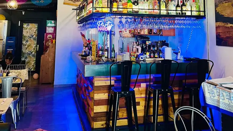 Salakot cuina asiática — foto 6