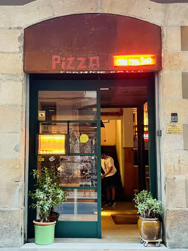 Frankie Gallo Cha Cha Cha | Pizzería Sarriá — foto 2