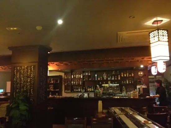 La Suerte - Ramen Sushi Restaurant