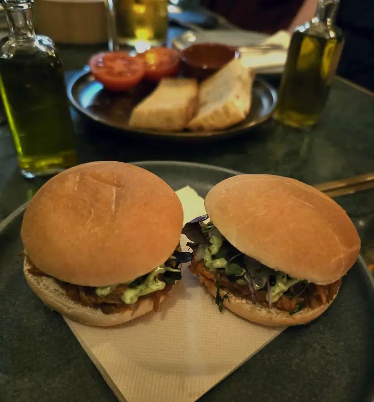 Amades RestoBar — foto 8
