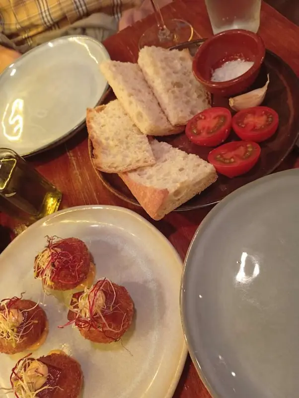 Amades RestoBar — foto 10
