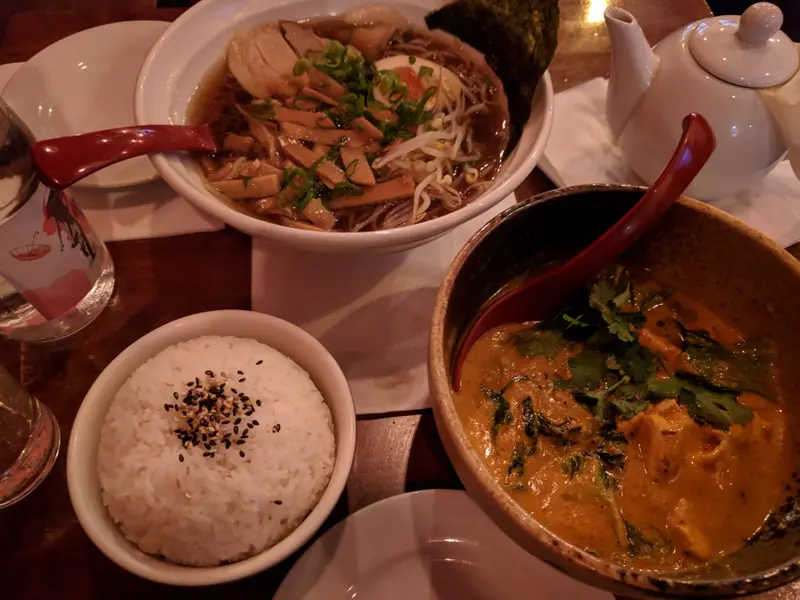 Red Ant Noodle Bar — foto 4