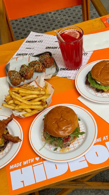 Hideout Burger — foto 7