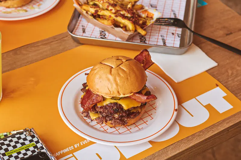 Hideout Burger