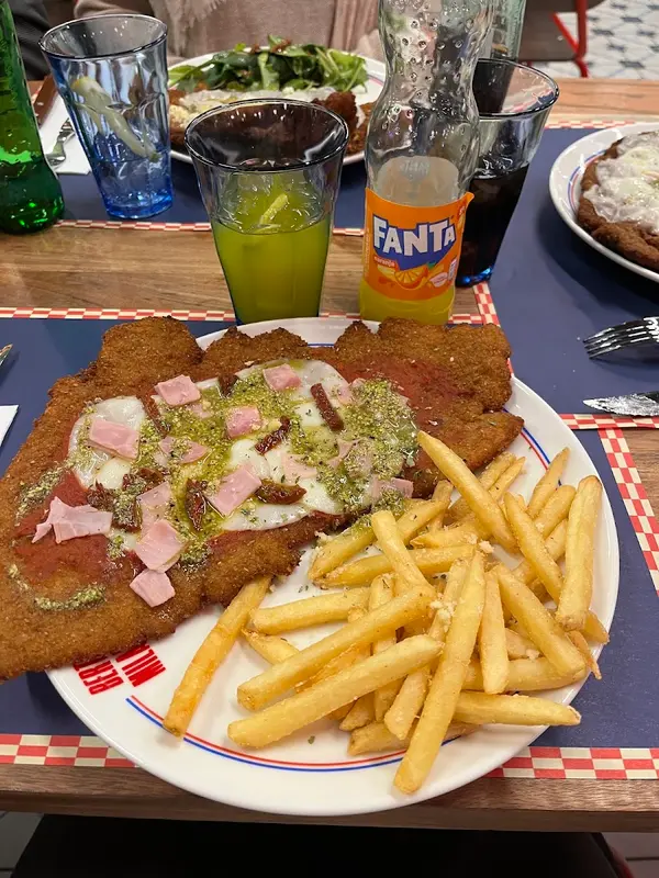 Berto's Milanesa - CC Glories — foto 3