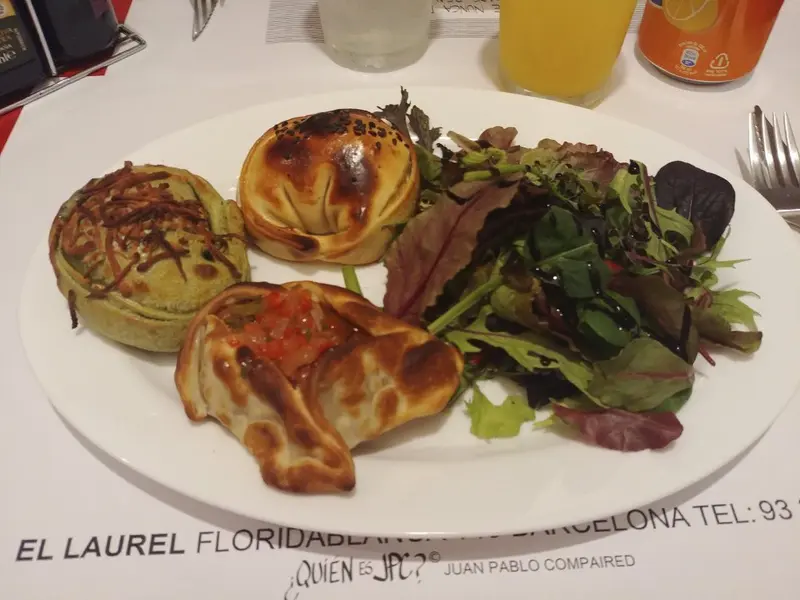 El Laurel — foto 3