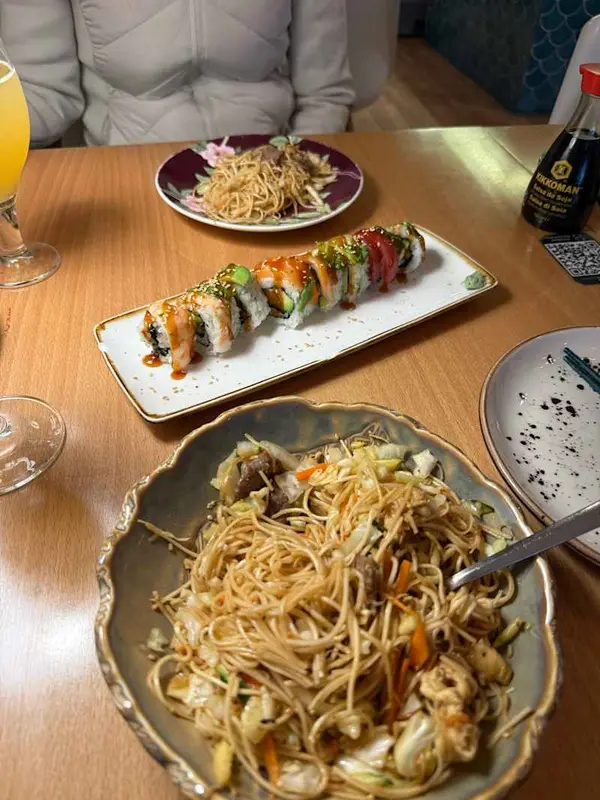 Yoüme Sushi C/Londres — foto 7