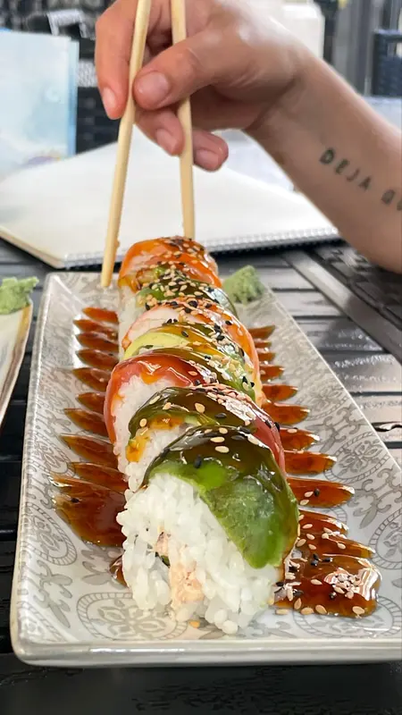Yoüme Sushi C/Londres — foto 9