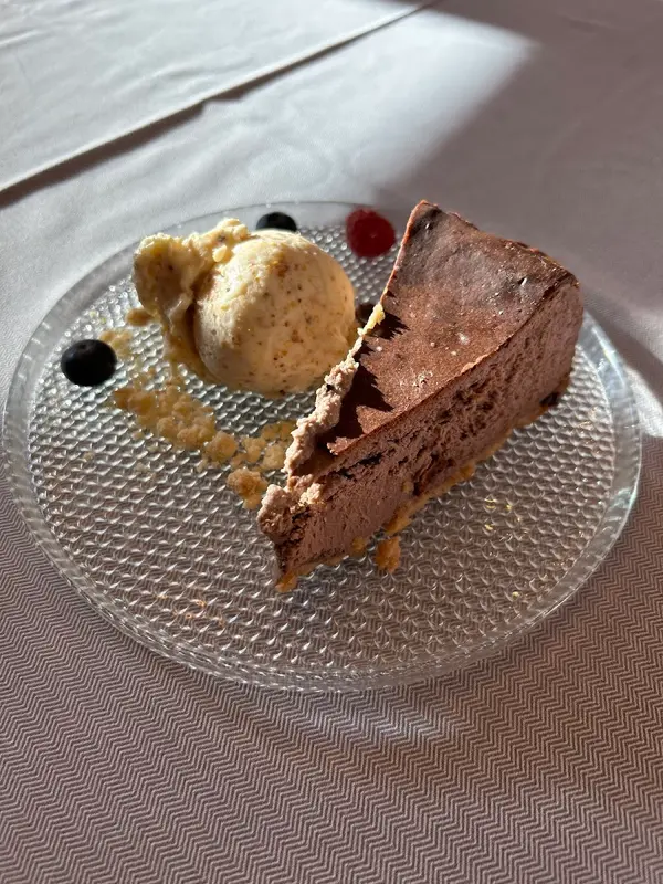 Ascent Restaurant — foto 9