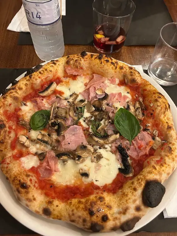 Cotto e funghi