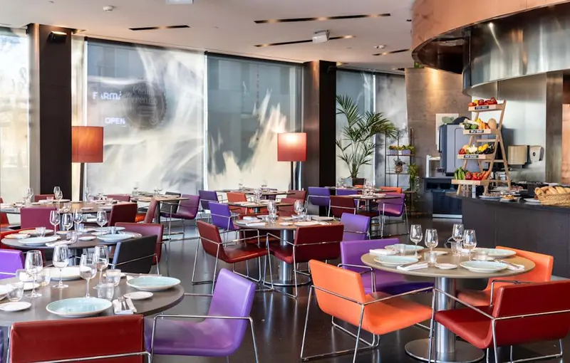 Novotel Barcelona City — foto 5
