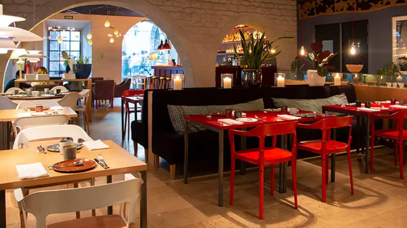 a Restaurant — foto 7