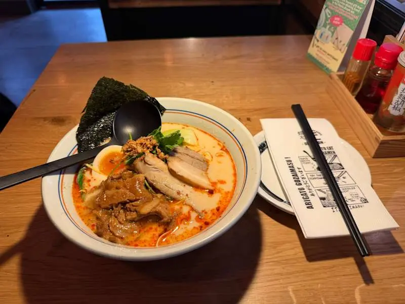 Umaimon Tonkotsu Ramen - PARALELO
