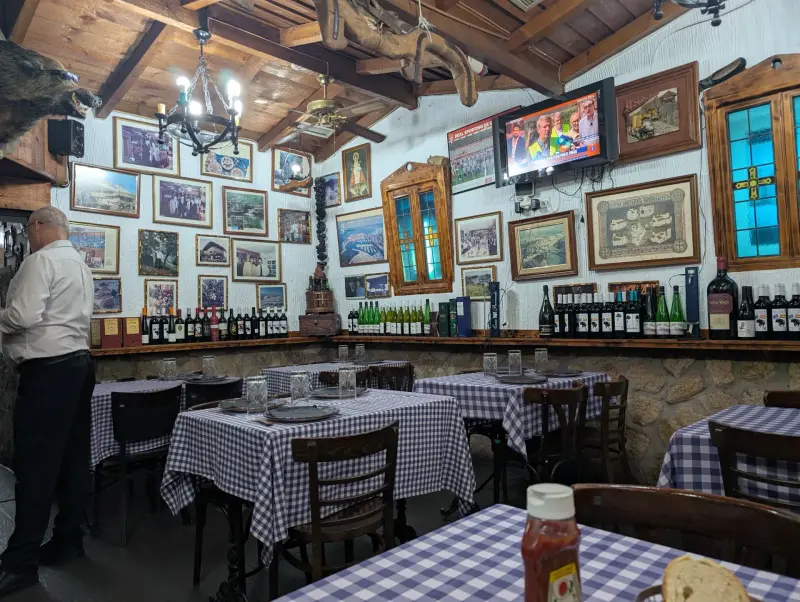 Sidrería Casa Parrondo · Restaurante Asturiano en Madrid — foto 5