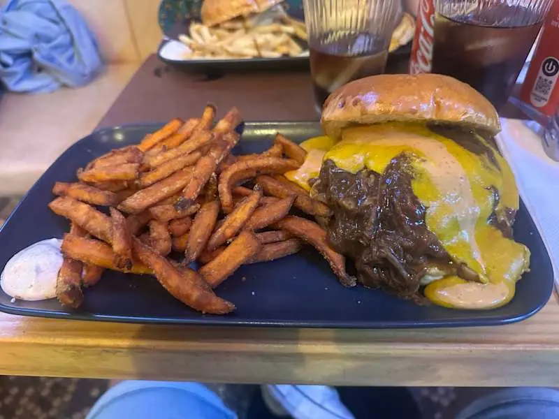 Toro Burger Bistró Malasaña — foto 3