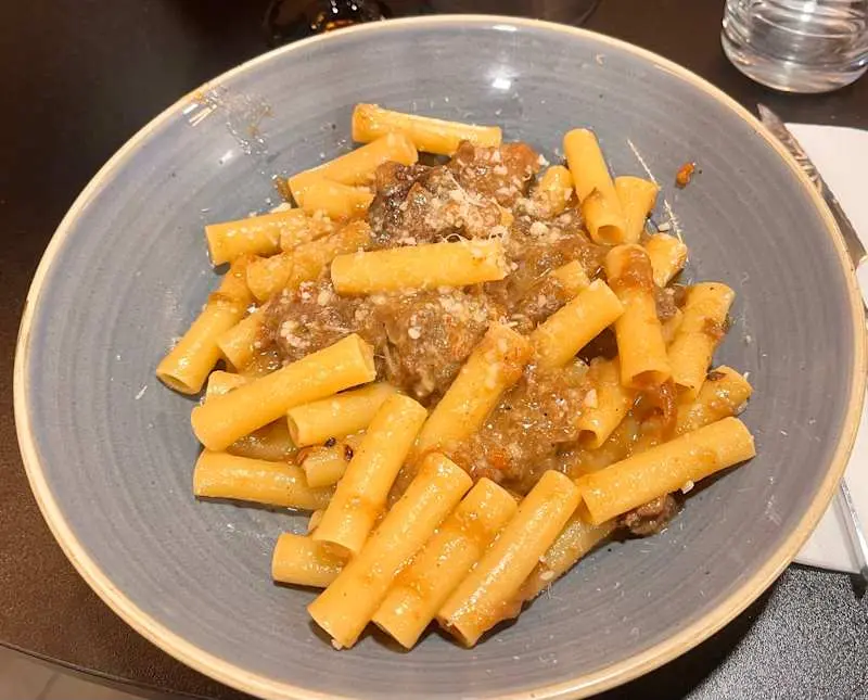 Sports Bar Pub & Grill — foto 2