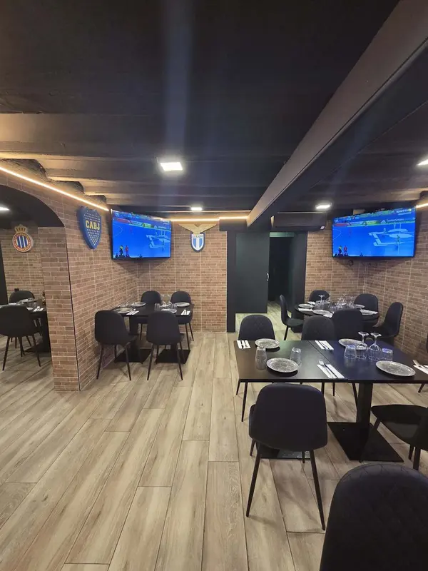 Sports Bar Pub & Grill — foto 4