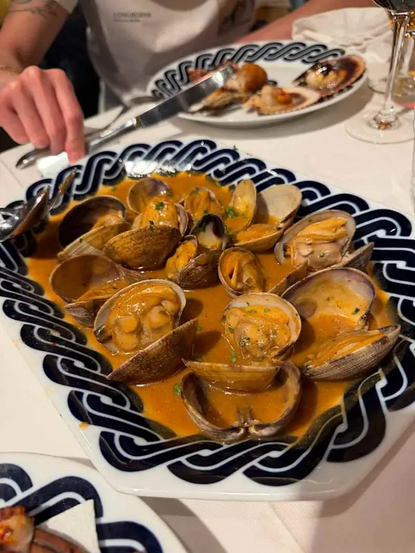 Almejas grandes de Carril a la Marinera