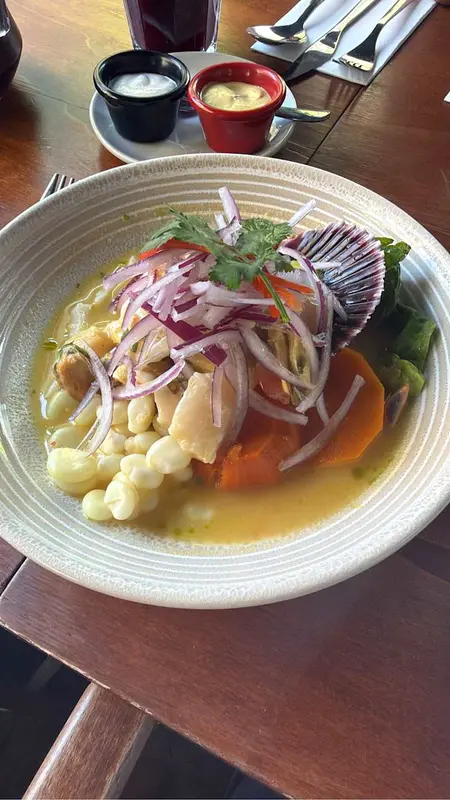 Ceviche mixto