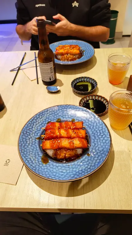 Yakisake-don