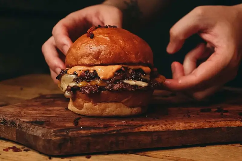 Pink Buda Burger — foto 4