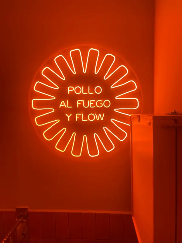 La Peruana - Pollos a la Brasa — foto 2