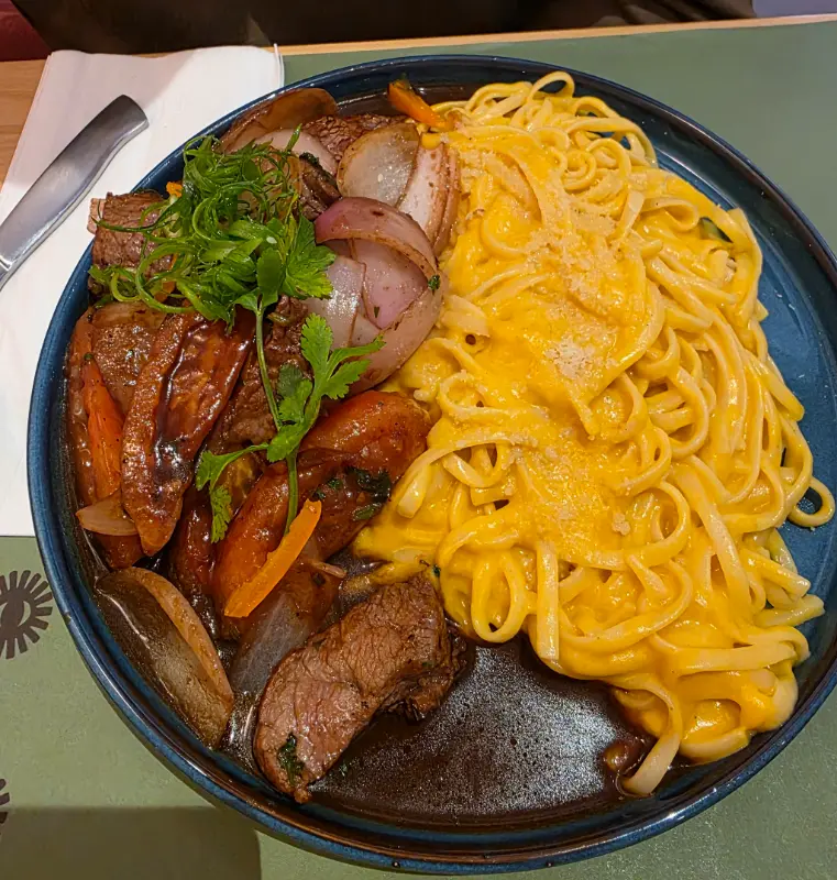 La Peruana - Pollos a la Brasa — foto 9