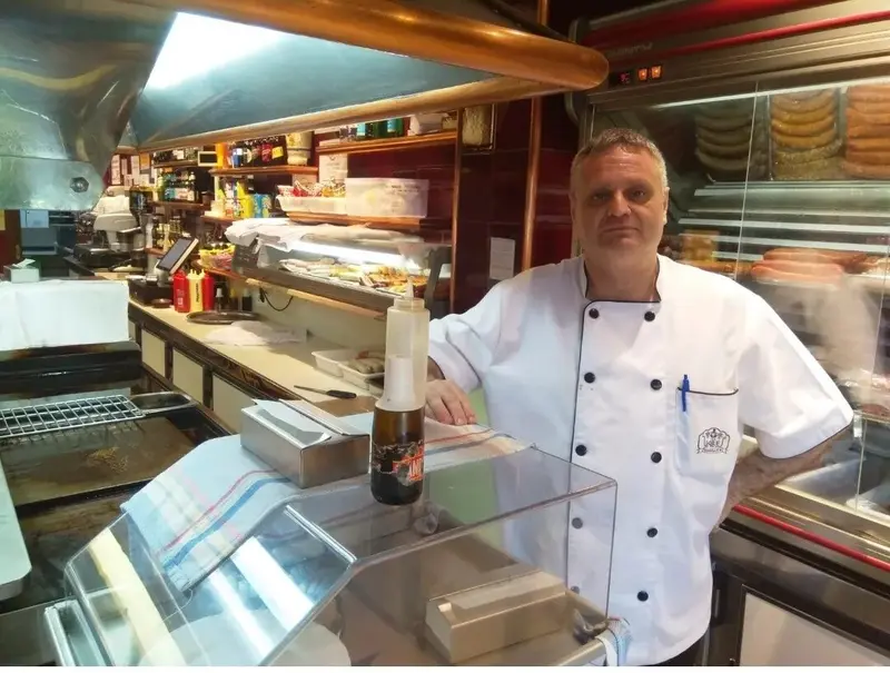 Pizzeria Bar Divina Pedralbes — foto 4