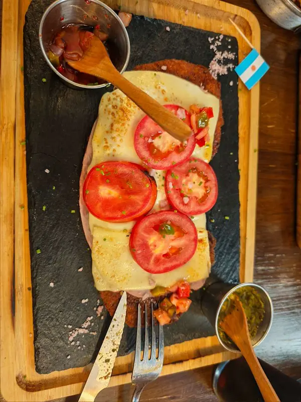 Milanesa napolitana