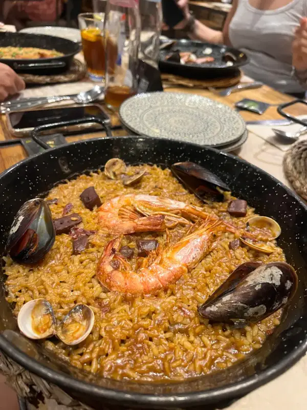 Paella de mariscos 