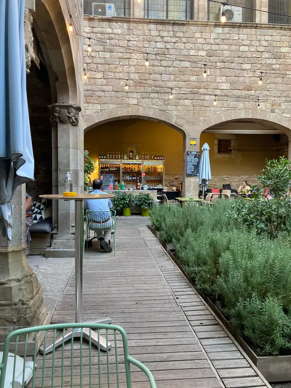 El jardi de Sants — foto 10