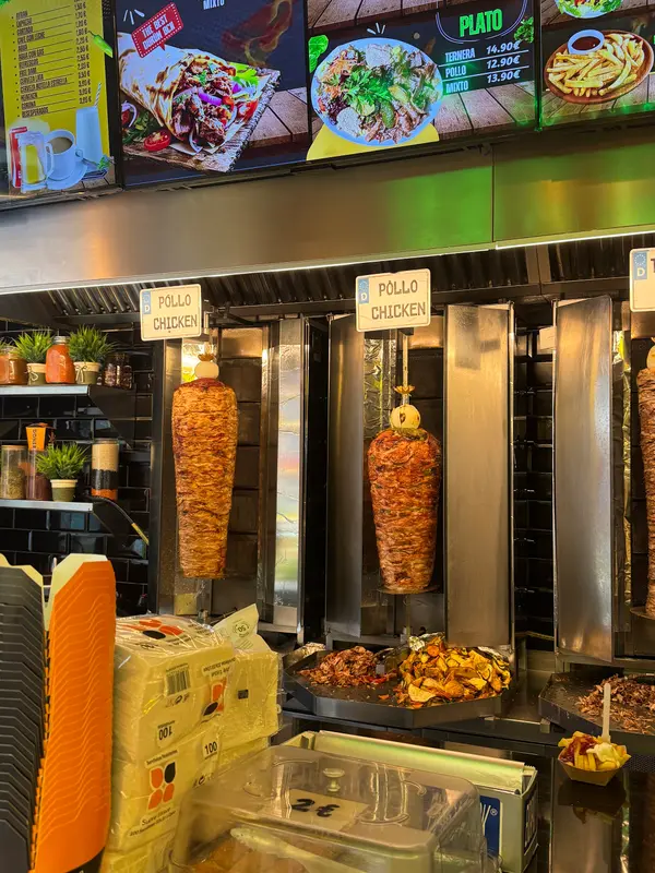Mustafas Can Gemuse Kebap — foto 10