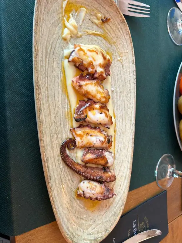 Pulpo a la brasa