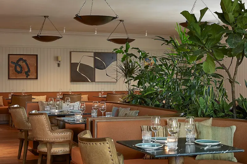 Volta Restaurant & Bar