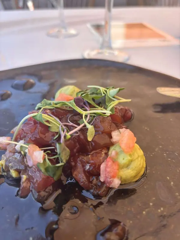 Tartar de atún