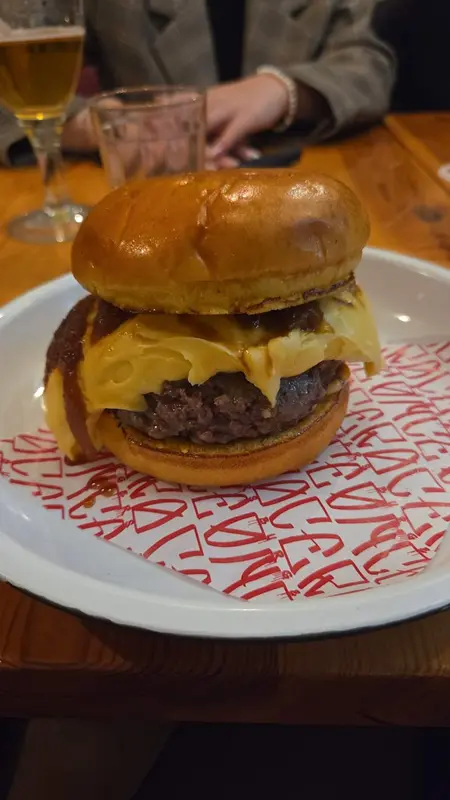 Cero Once | 011 | Burger — foto 5