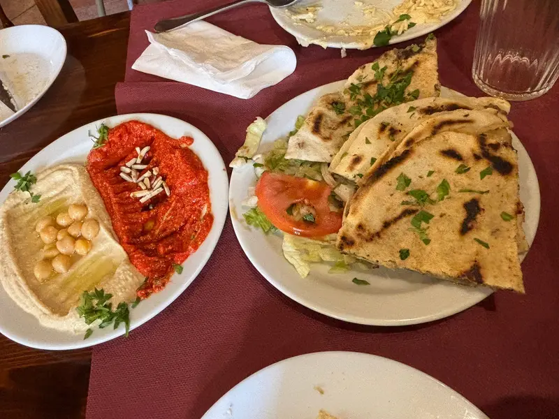 L'AUTÈNTIC Restaurant Libanès — foto 5