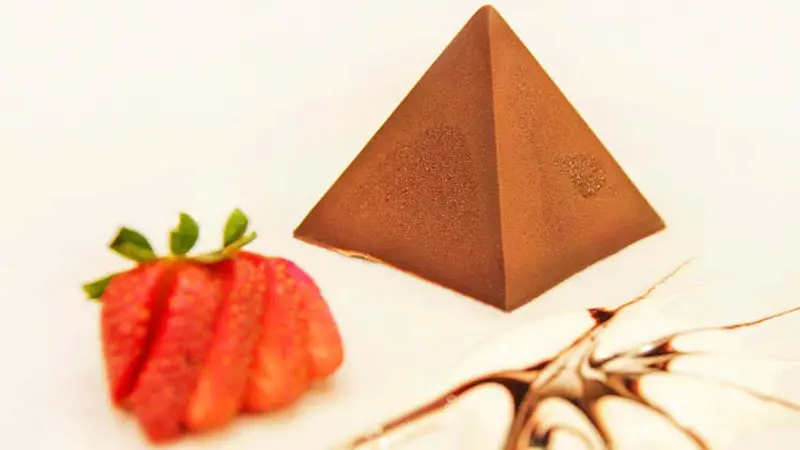 Pirámide de chocolate