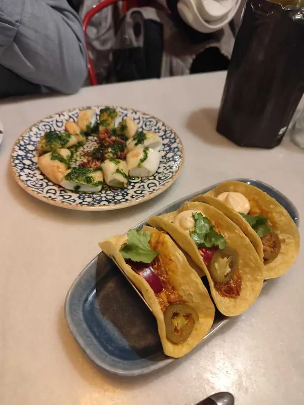 Manteca Vermutería y Tapas — foto 8