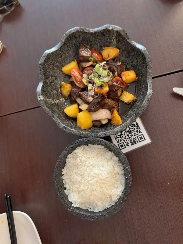 Lomo saltado