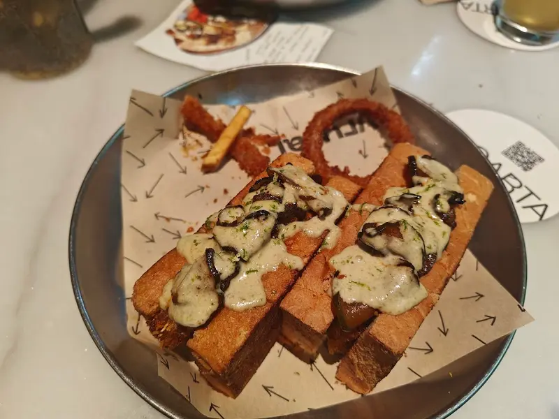 Vrutal | Eixample Tapas Restaurant — foto 10