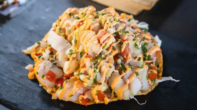 Tostada de ceviche